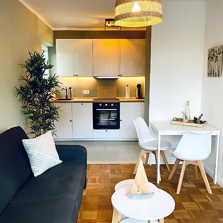 Sandkorn - Familien- Hunde - Strandnah - Grosse Loggia - Sauna & Wellness * Sierksdorf