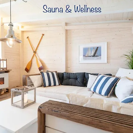 Sandkorn - Familien- Hunde - Strandnah - Grosse Loggia - Sauna & Wellness Sierksdorf
